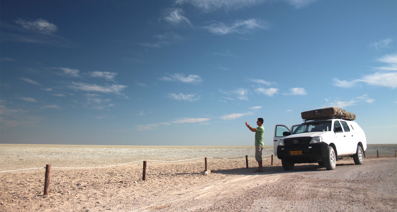 https://bestafrica.bluesuntravel.com/wp-content/uploads/2019/11/BEST-AFRICA-photographing-saltpan.jpg